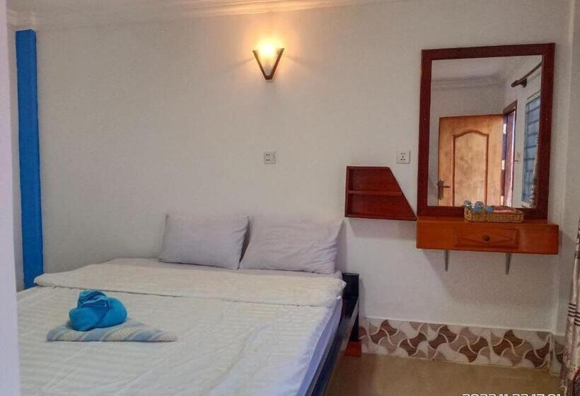 旅馆 Silver Dolphin Guesthouse & Restaurant