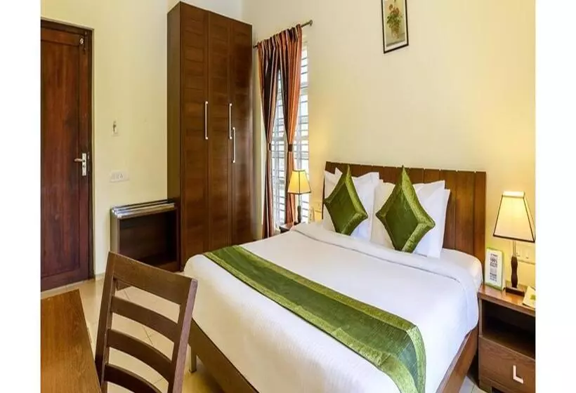 Aamiaismajoitus (B&B) Stays 42   Oleander Suites Coorg