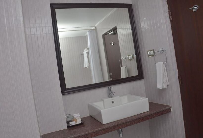 Отель Airport City