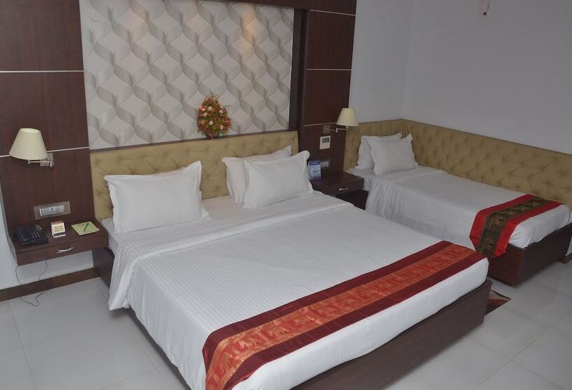 Отель Airport City