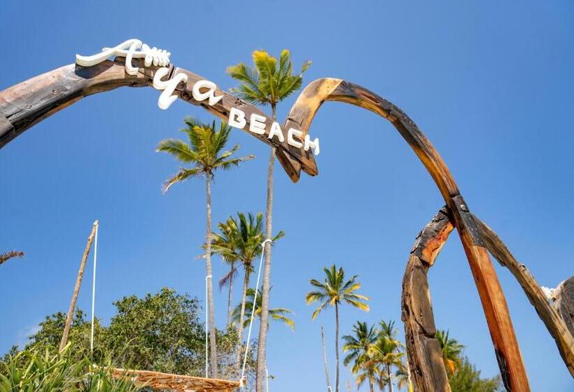 فندق Aya Beach Resort