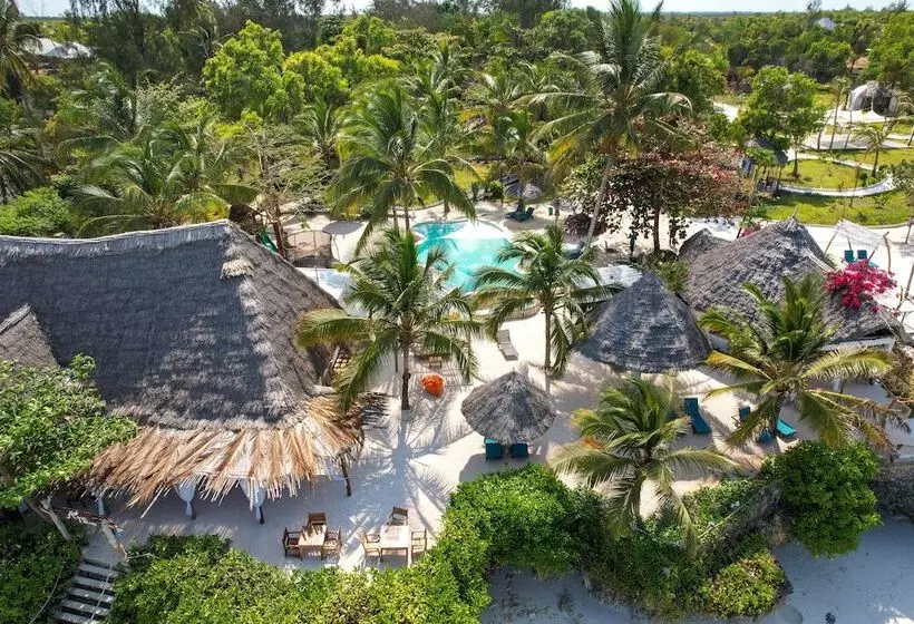 هتل Aya Beach Resort
