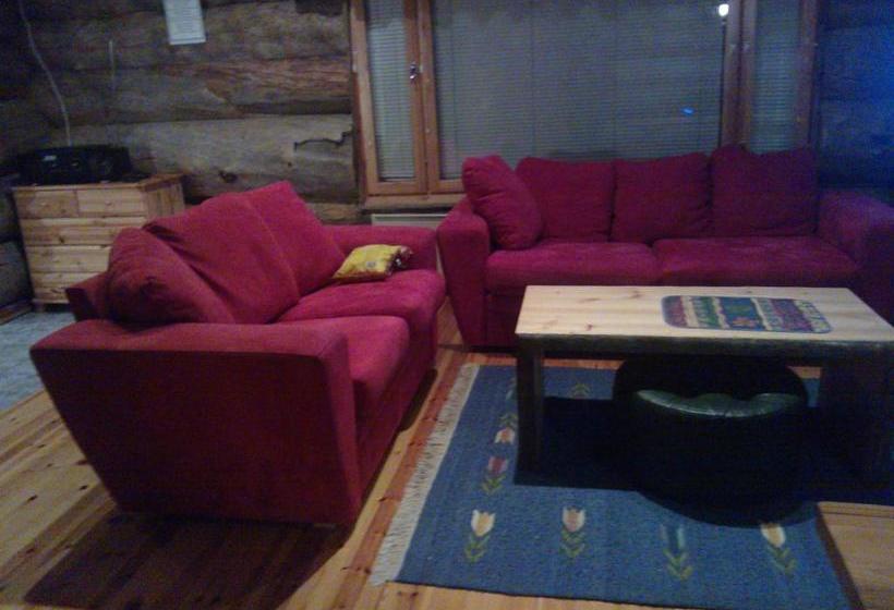 Isokelo Log Apartments