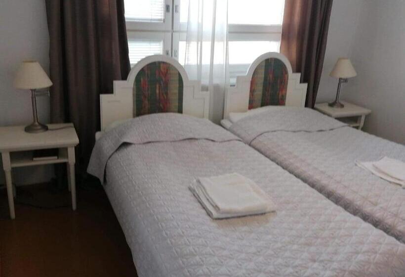 酒店 Li Ravintola Tiilikka