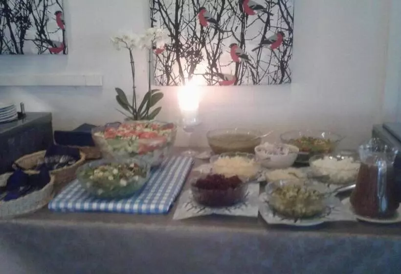 Hotelli Li Ravintola Tiilikka