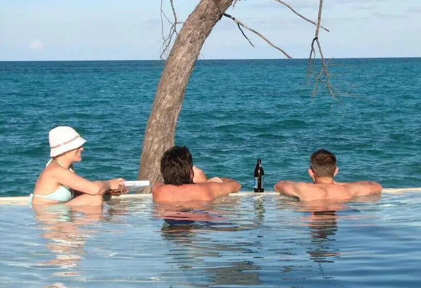 هتل Muthu Pongwe Beach