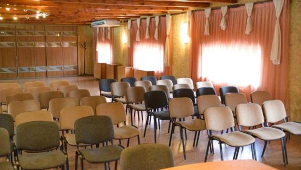 호텔 Restaurant Lyube Plus