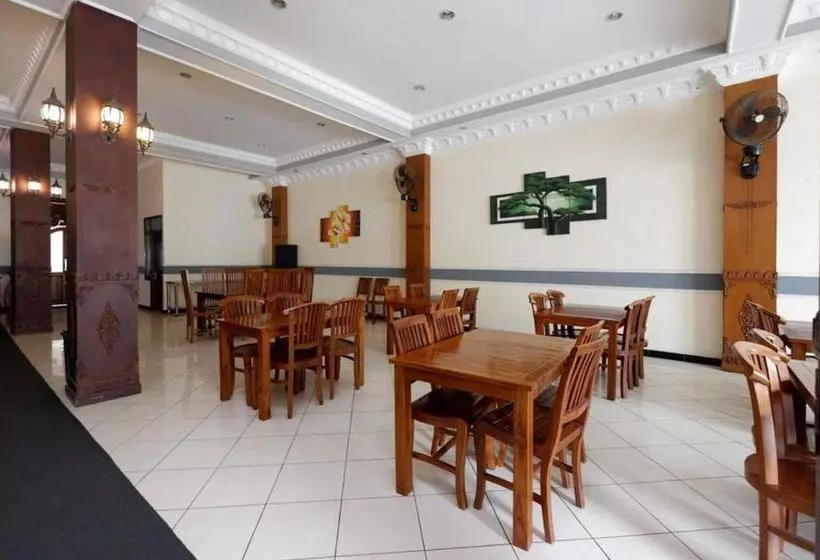 Hotelli Samudra  & Resto