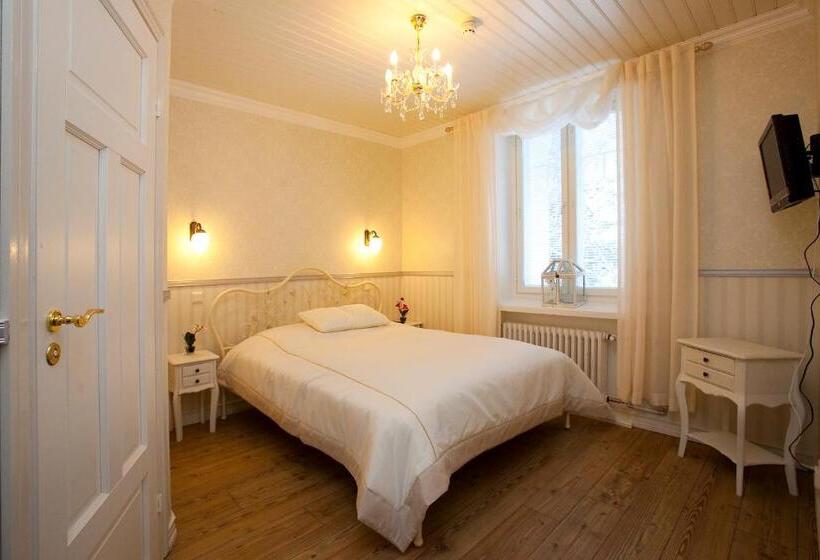 Отель Vaihmalan Hovi