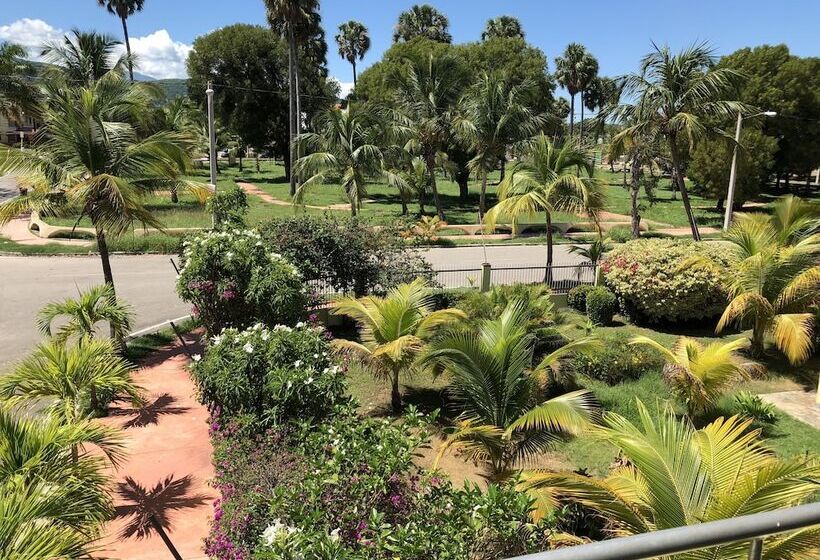 هتل Y Casino Guarocuya