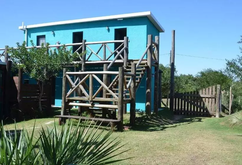 La Brújula Hostel