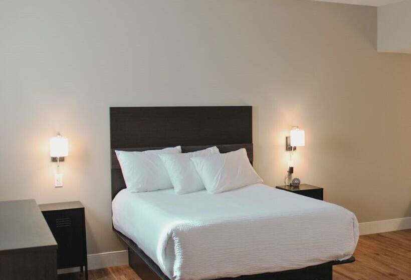 酒店 The Principal