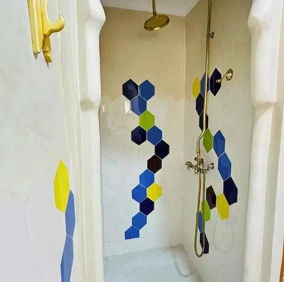 Riad Alhambra