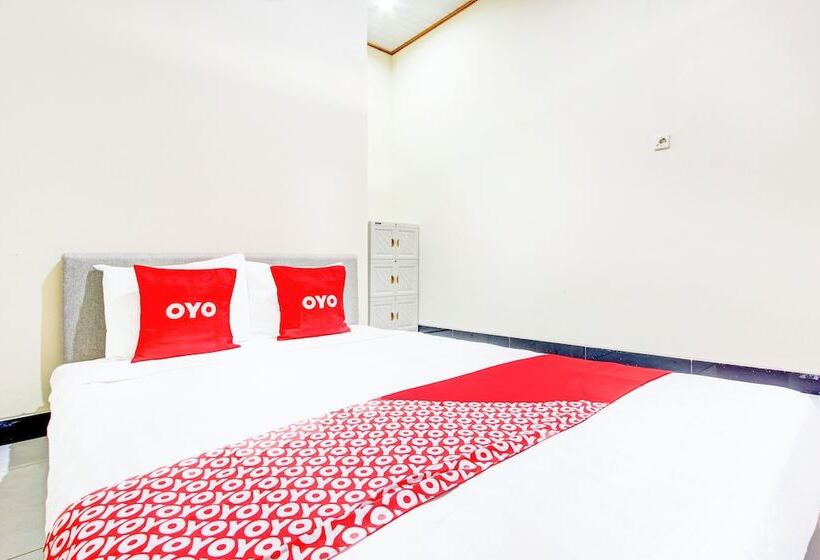 Hotel Oyo 94124 Ekslusive Double N