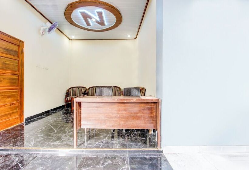 Hotel Oyo 94124 Ekslusive Double N