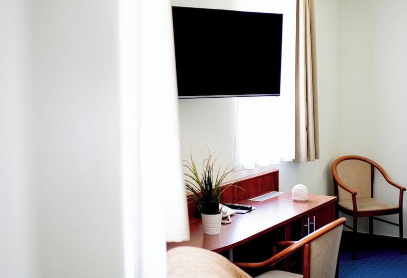 Bed and Breakfast Villa Oliver Gödöllő