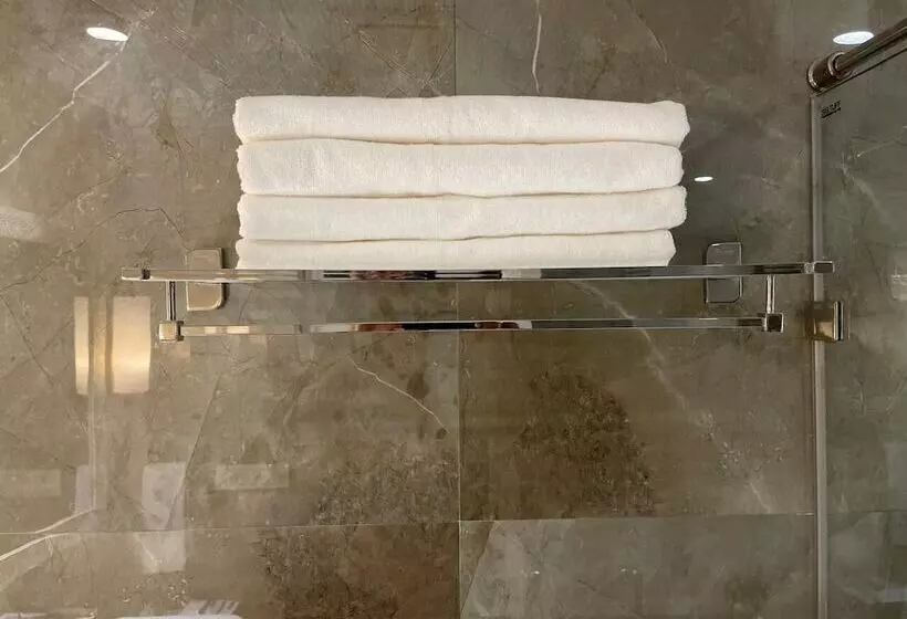 J P Hotel And Wedding Square