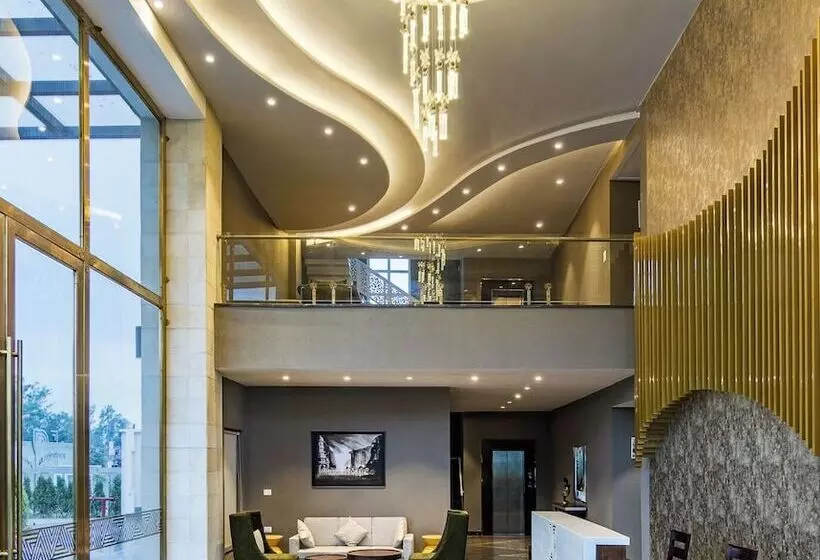 J P Hotel And Wedding Square