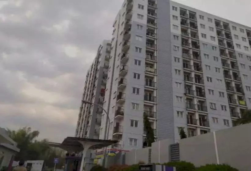 Hotelli Oyo 94106 Kitarooms Property