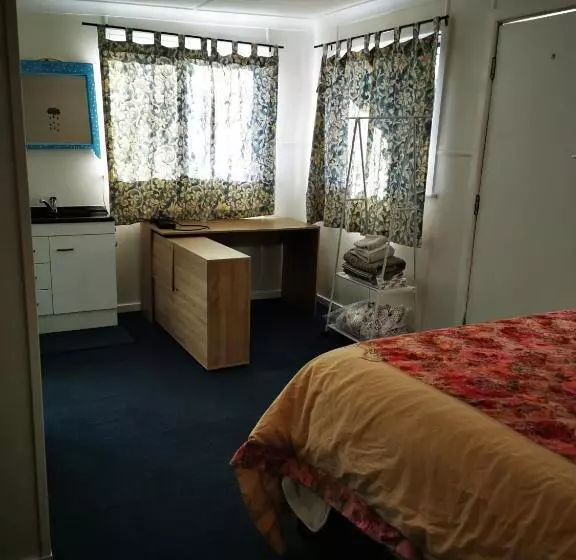 هاستل Affordable And Convenient Accommodation