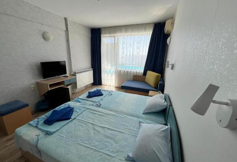 Family Hotel Delfina