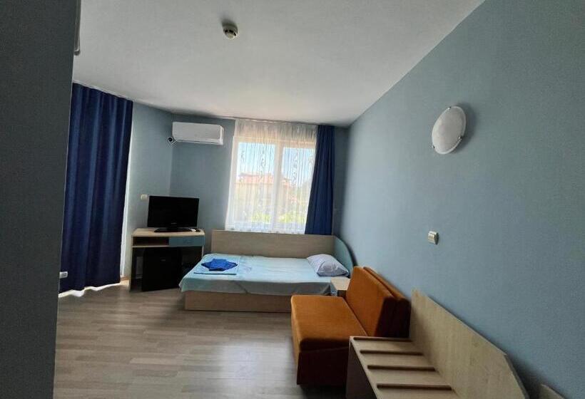 Family Hotel Delfina