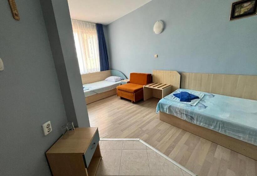 Family Hotel Delfina