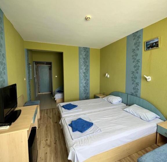 Family Hotel Delfina