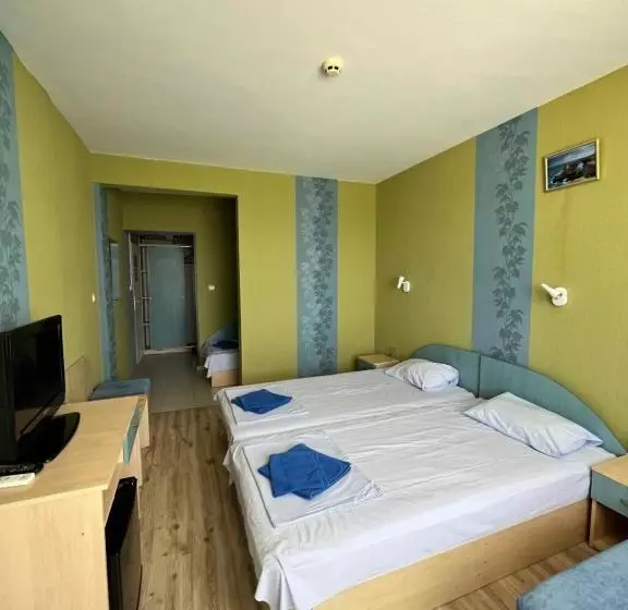 Family Hotel Delfina