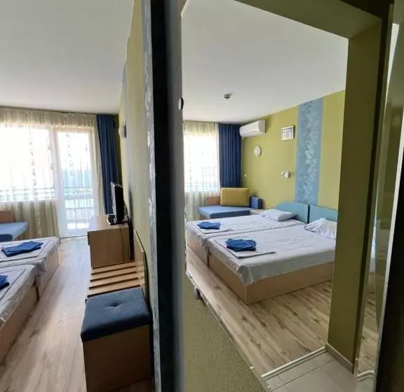 Family Hotel Delfina