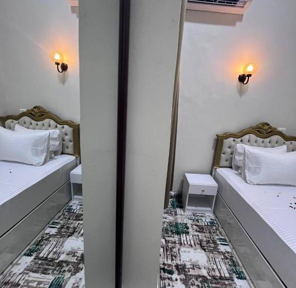 هتل Future Hostel