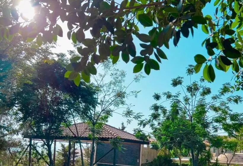 هتل Nurai Farm