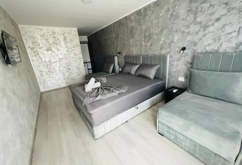 ペンション Neversea House