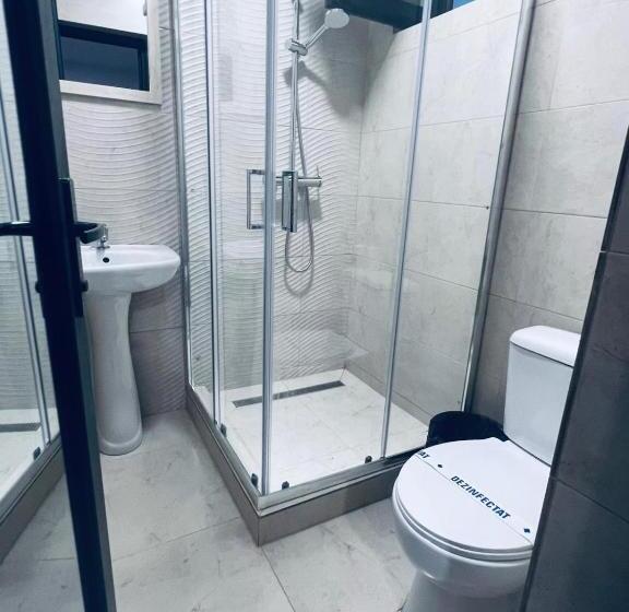 پانسیون Neversea House