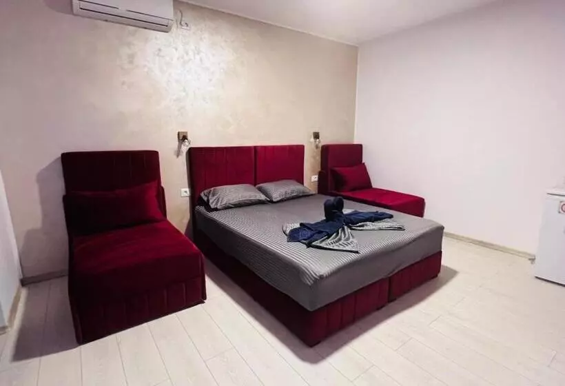 ペンション Neversea House