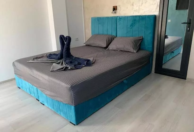 ペンション Neversea House