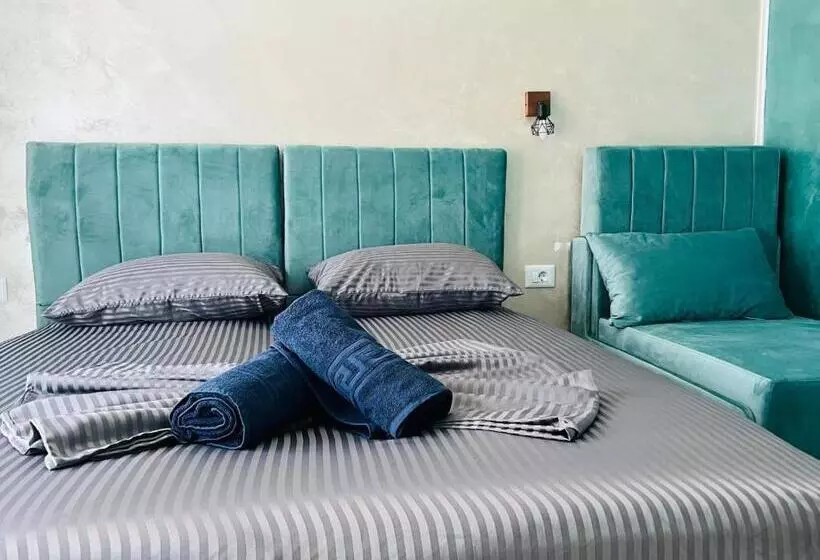 ペンション Neversea House