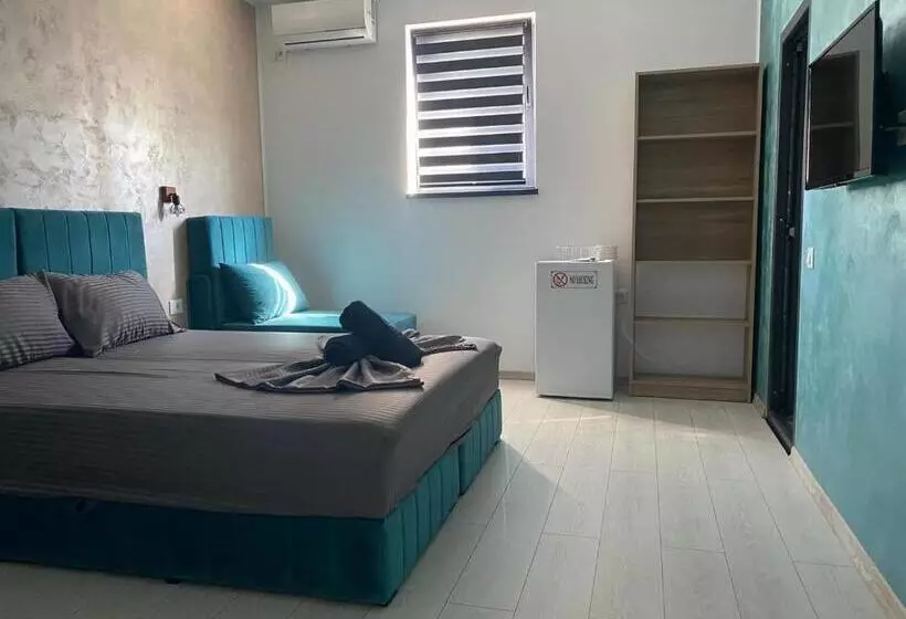 ペンション Neversea House