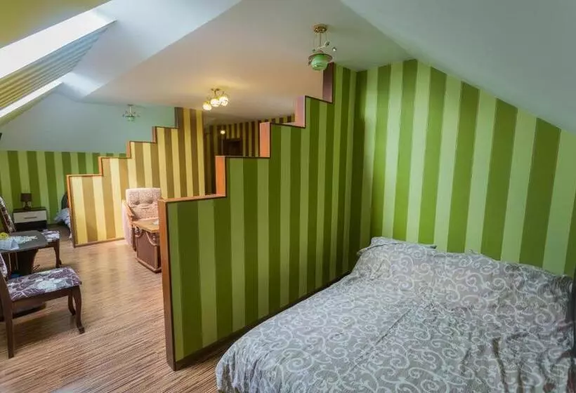 پانسیون Villa Fenix