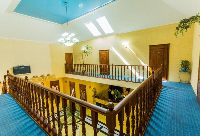 بنسيون Villa Fenix