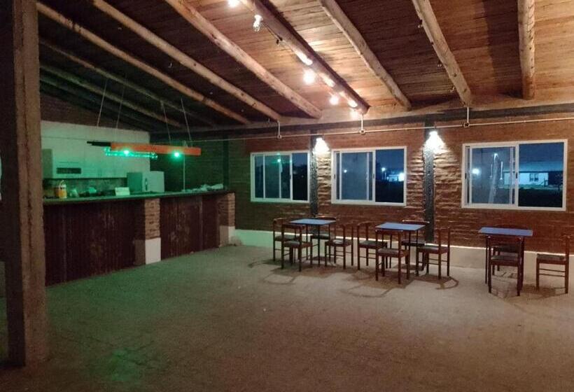 הוסטל La Ducha Fria