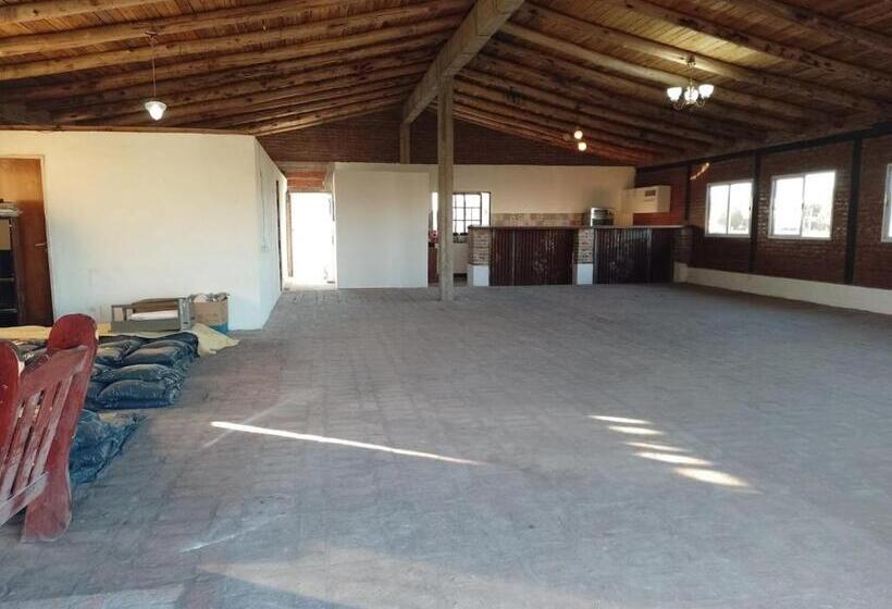 הוסטל La Ducha Fria