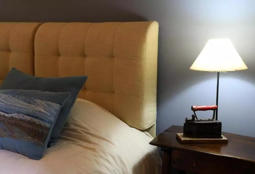 Aamiaismajoitus (B&B) Lamadrid Guest House