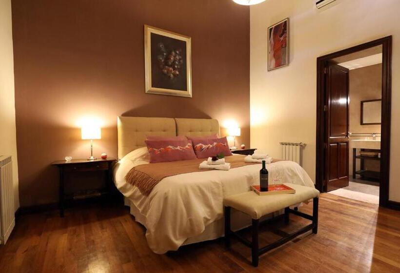 住宿加早餐 Lamadrid Guest House