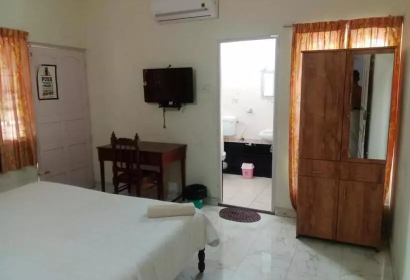 Aamiaismajoitus (B&B) Sree Valsam Inn Bed Breakfast