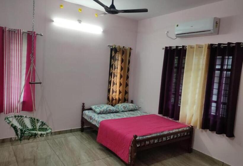 민박 Sree Valsam Inn Bed Breakfast