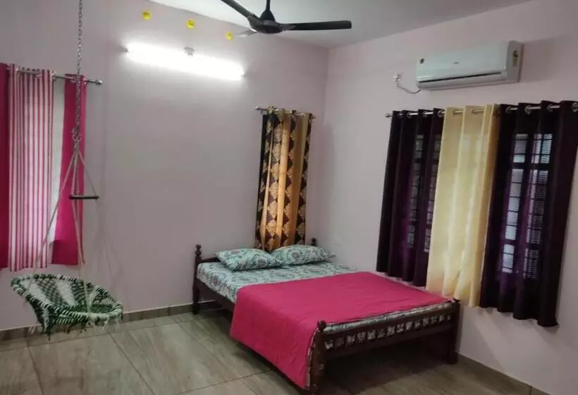 Aamiaismajoitus (B&B) Sree Valsam Inn Bed Breakfast