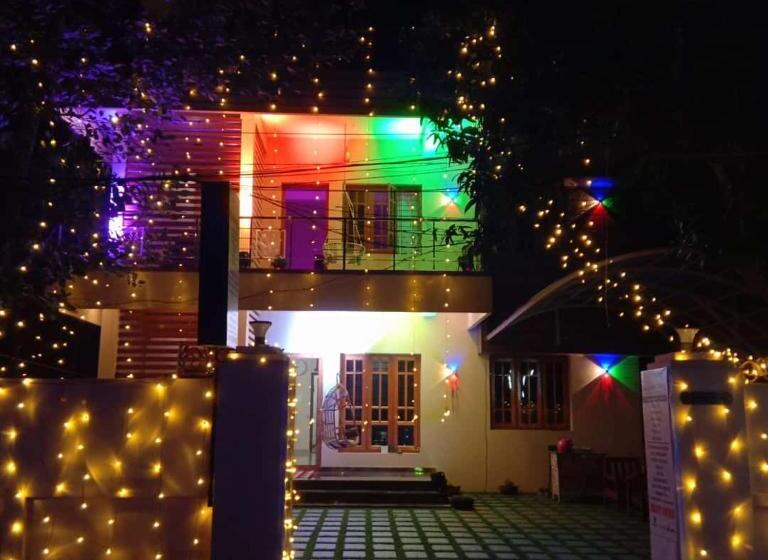 민박 Sree Valsam Inn Bed Breakfast