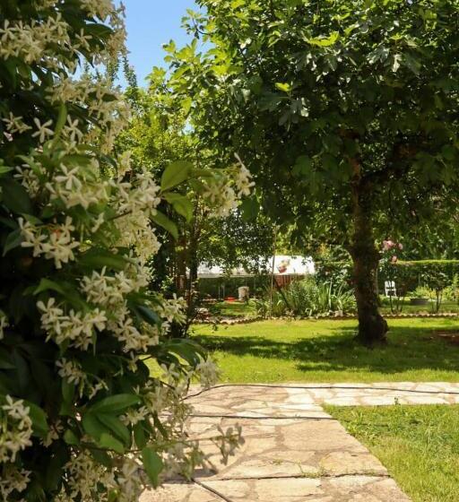 Bed and Breakfast Un Coin De Paradis En Dordogne