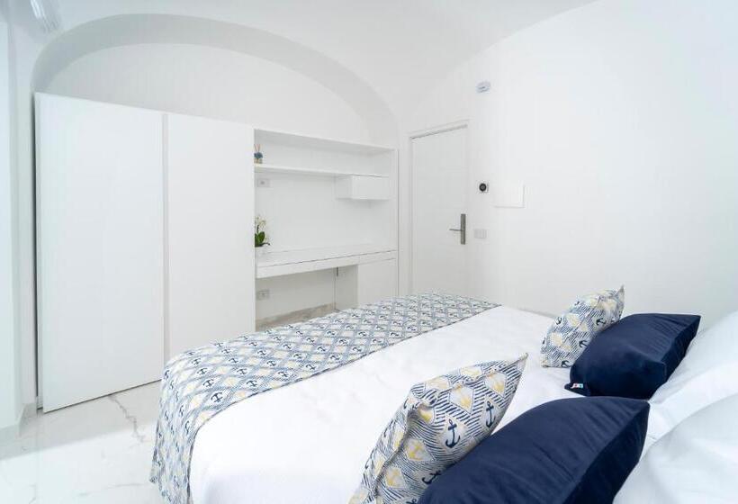 تختخواب و صبحانه Villa L Ara